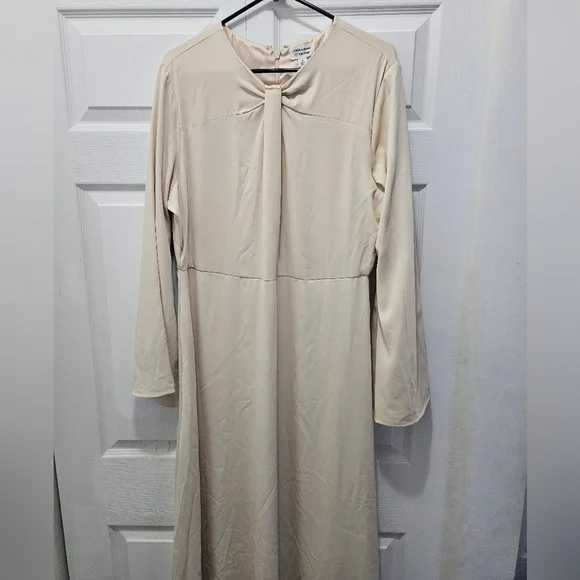 Maxi Dress - Picture 6 of 13